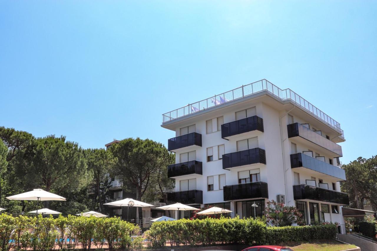 Hotel Eden لينانو سابيادورو المظهر الخارجي الصورة