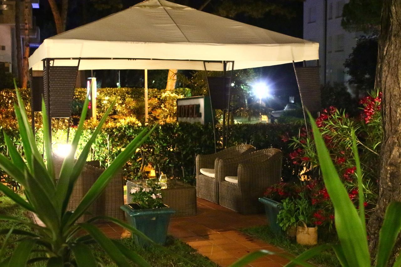 Hotel Eden لينانو سابيادورو المظهر الخارجي الصورة